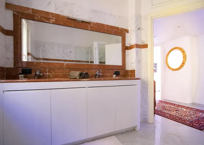 Heavenly Views On - Terrace & Hot Tub * Como