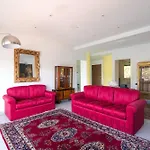 Heavenly Views On - Terrace & Hot Tub דירה קומו