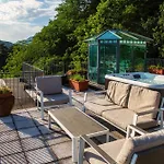 Heavenly Views On - Terrace & Hot Tub קומו