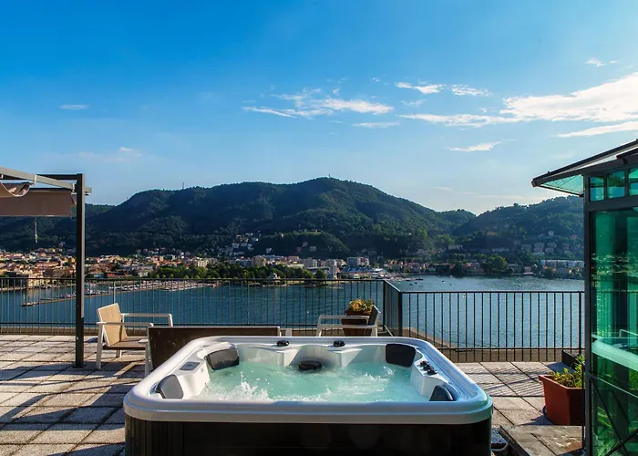 Heavenly Views On - Terrace & Hot Tub דירה