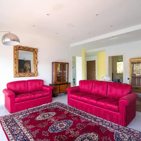 Heavenly Views On - Terrace & Hot Tub 아파트 코모