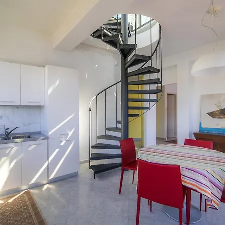 Heavenly Views On - Terrace & Hot Tub 코모